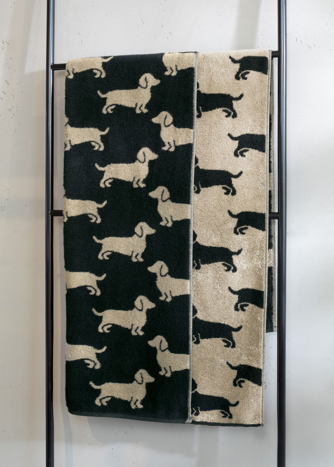 Schwarz-Beige und Natur-Beige