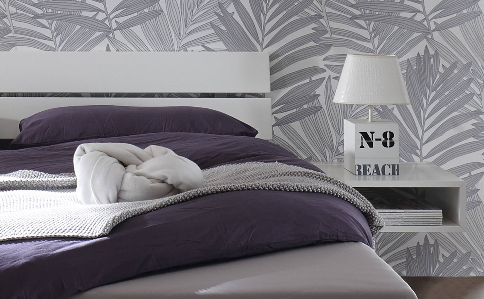 Weiss deckend, lackiert, MDF