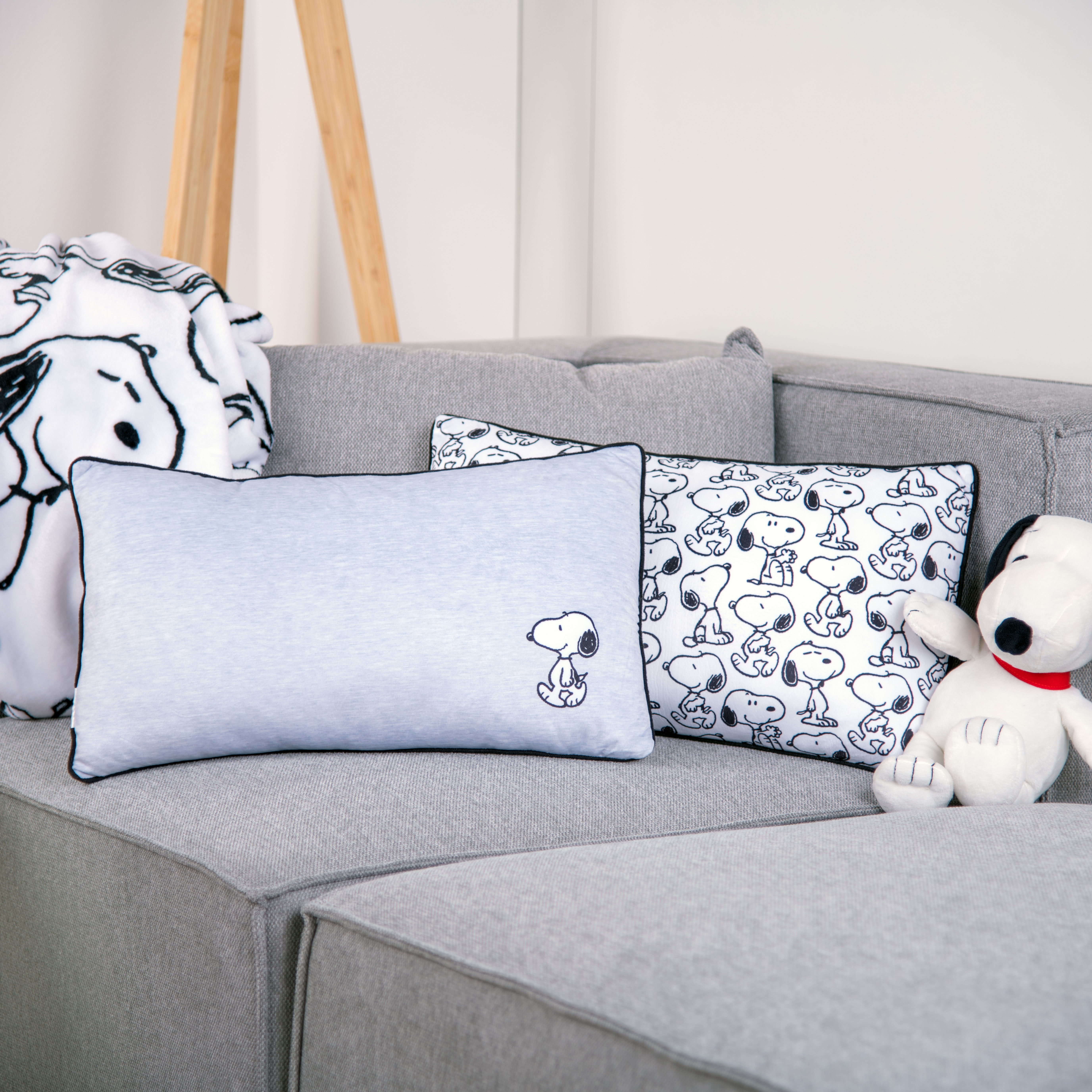 Herding Peanuts Kuschelkissen "Classic Snoopy" 3