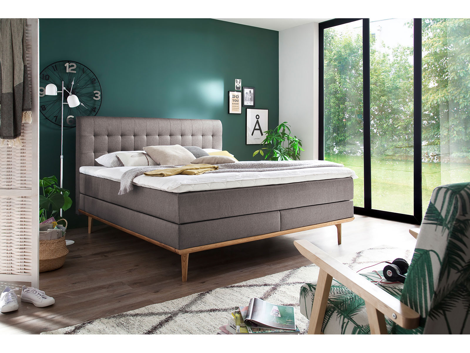 Boxspringbett Massello, Farbe Taupe, Holz Eichefarbig