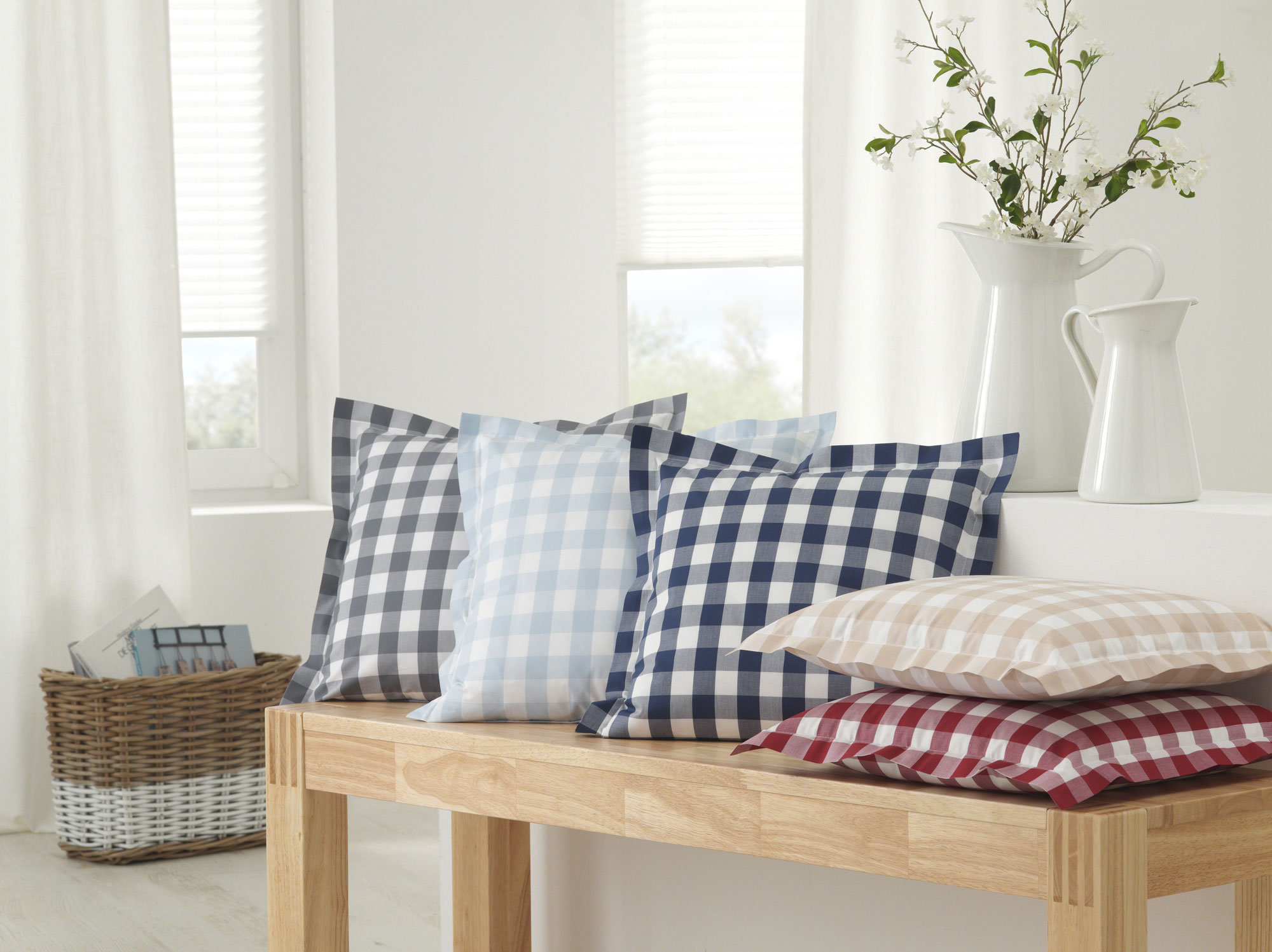 Silber, Hellblau, Marine, Clay und Bordeau