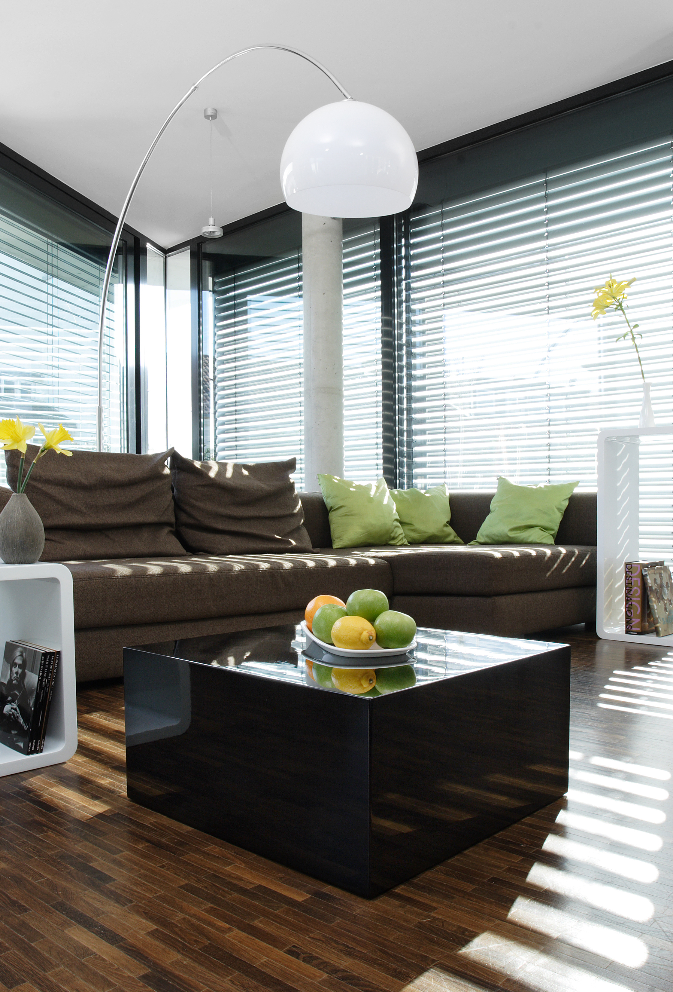 Schwarz, quadratisch