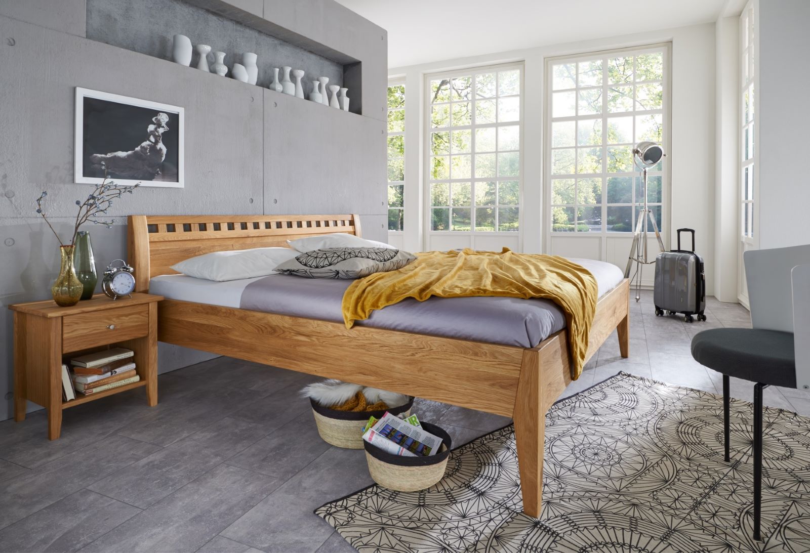 m&h Massivholz-Bett Diana II Comfort Wildeiche geölt