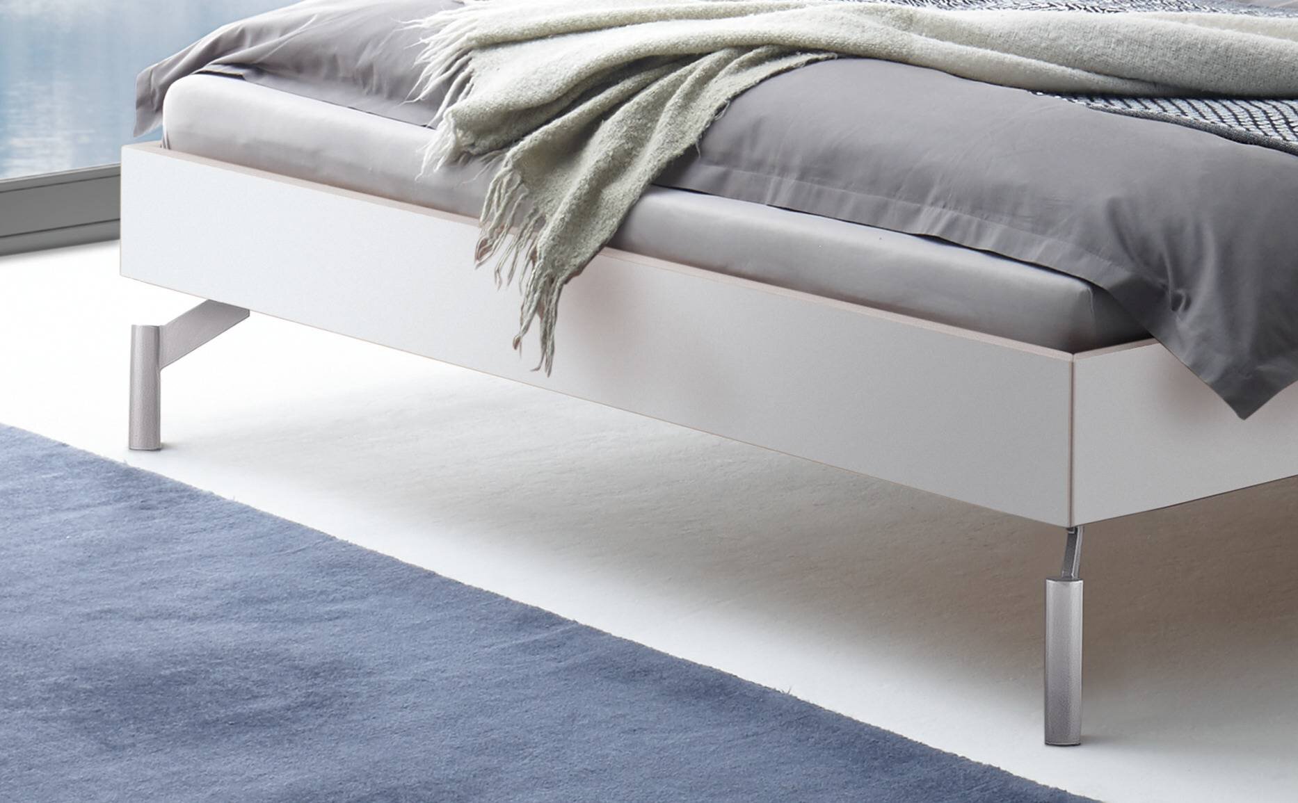 Weiß deckend, lackiert, MDF