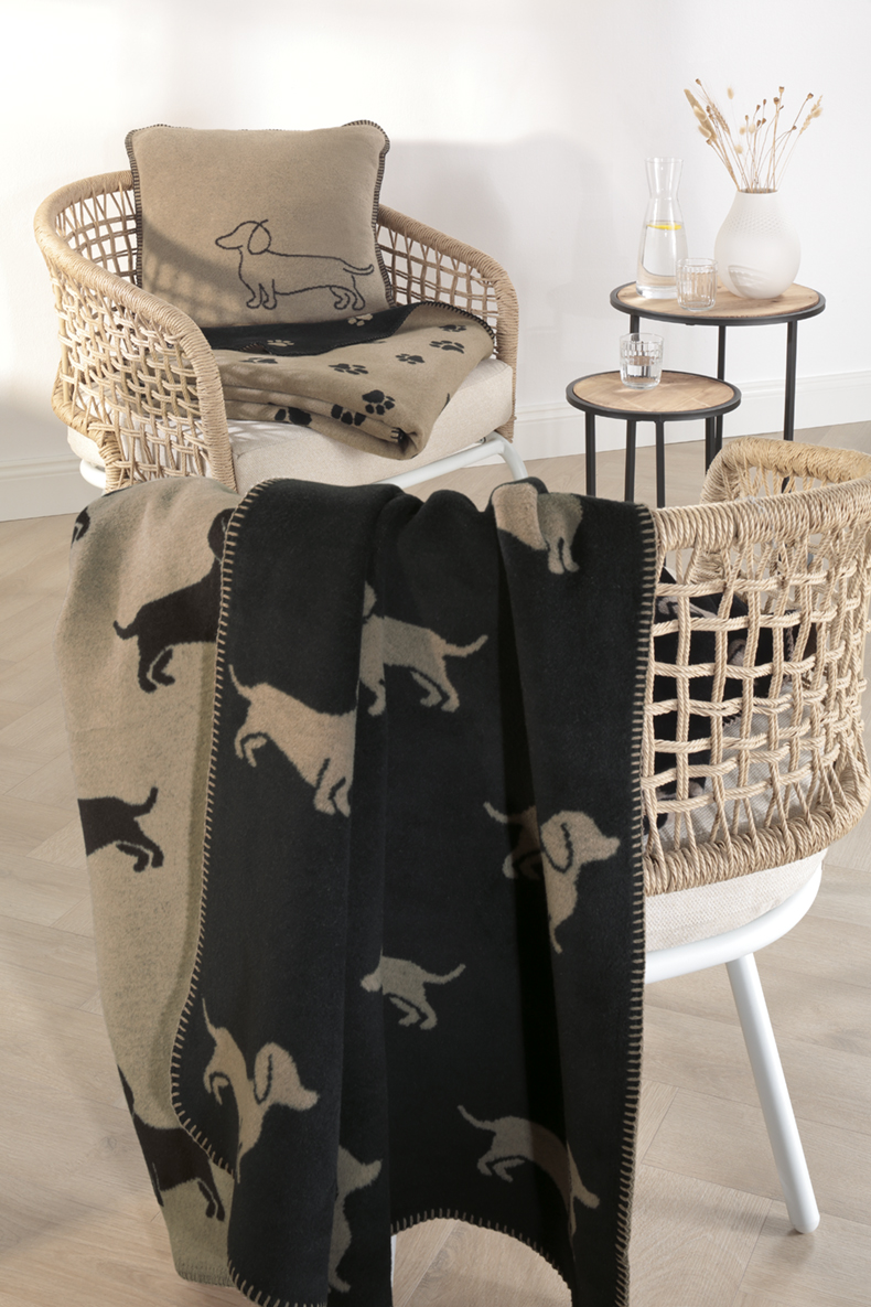 Cawö "Dogs" Wohndecke (We love Dogs Edition) - Schwarz-Beige