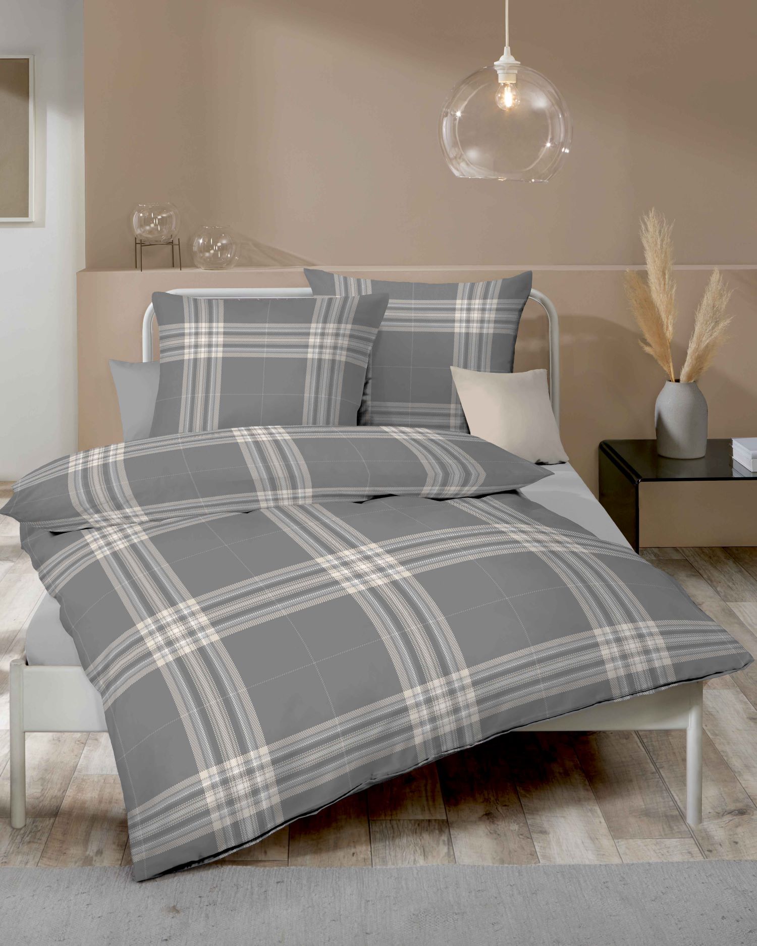 Kaeppel Edelflanell Bettwäsche ''Pure'' | Anthrazit | 135 x 200 + 80 x 80 cm