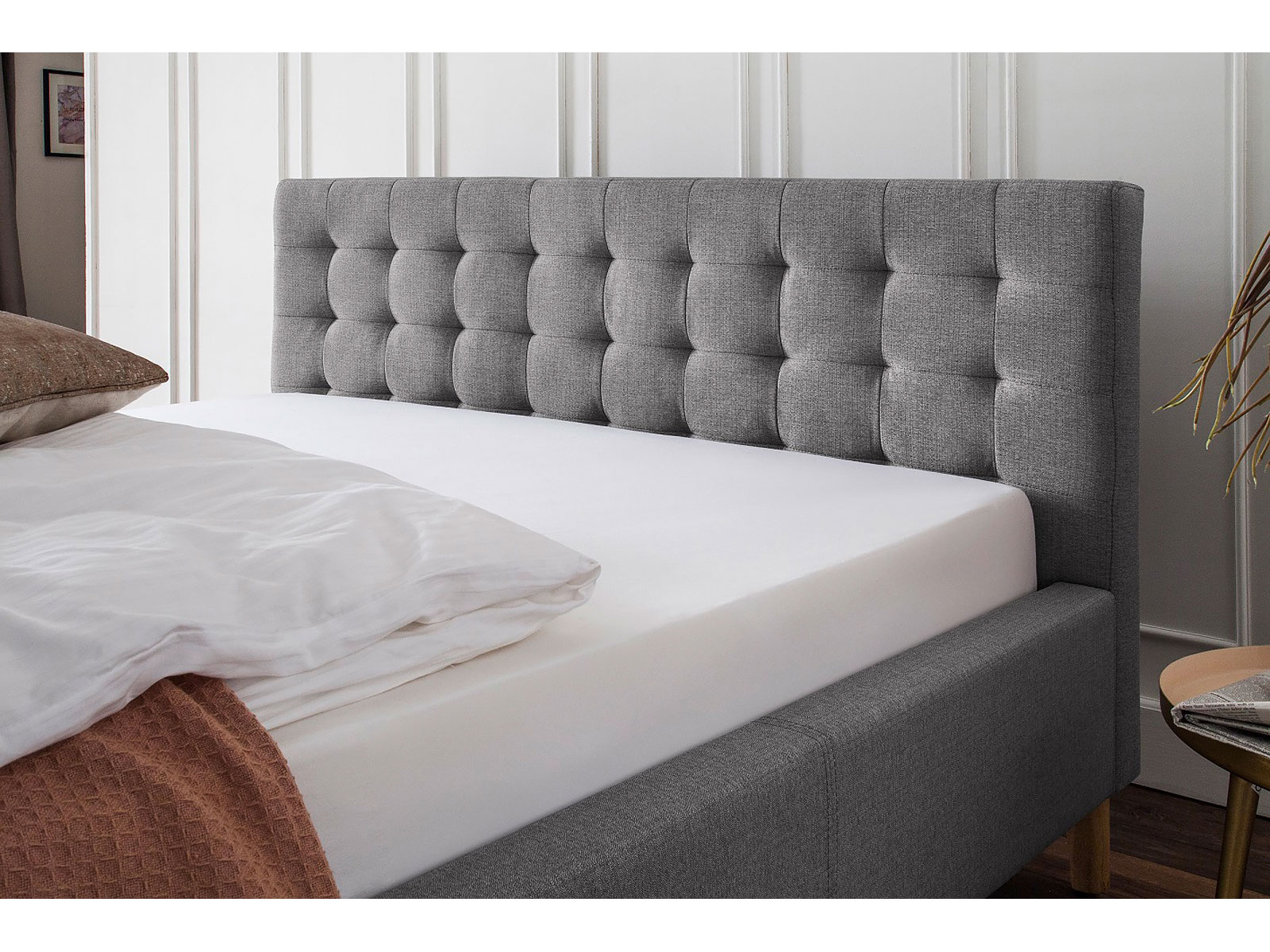 Polsterbett Malin, Farbe Hellgrau