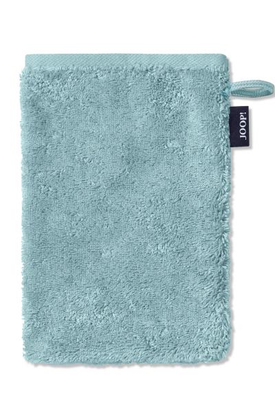 Aqua