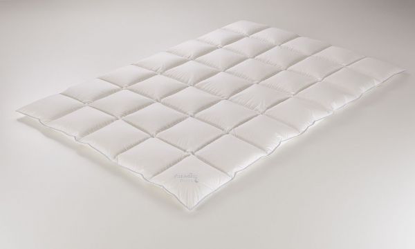 Paradies® Ganzjahresbett aus Daune Arabella Medium Warm