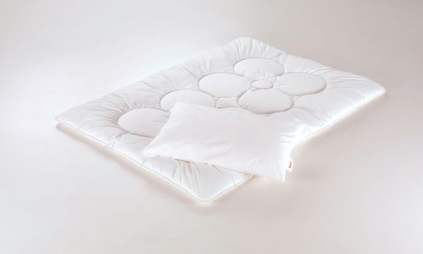 Paradies Kinderbettenset, Decke Laura-City mit Kissen Nikki, 100 x 135 + 40 x 60 cm